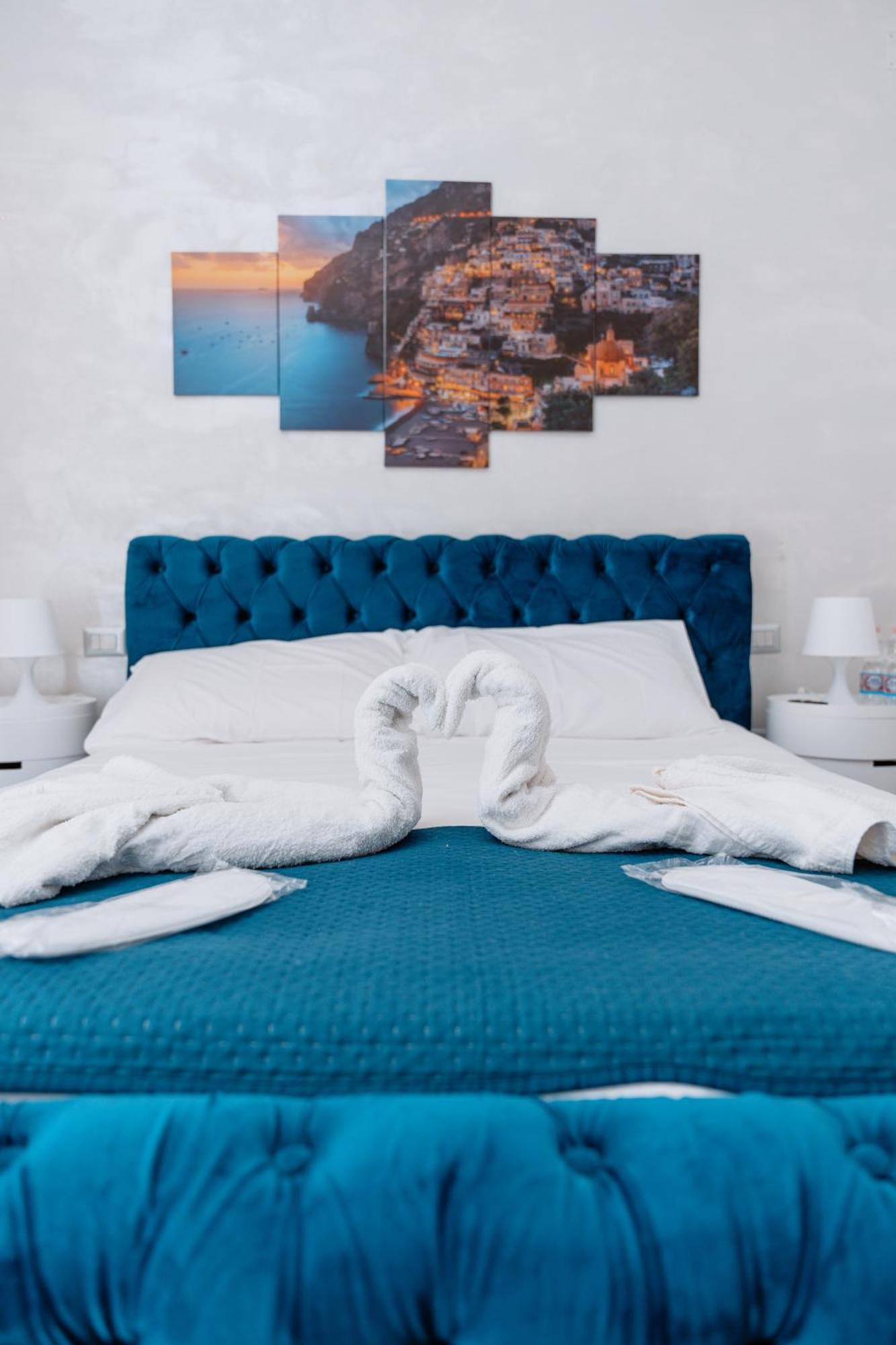 Holiday Home Mar Pacifico Napoli מראה חיצוני תמונה